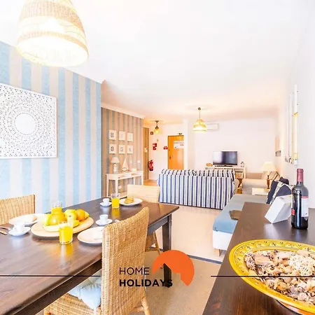 #115 Bernardo Flat By Holidays *